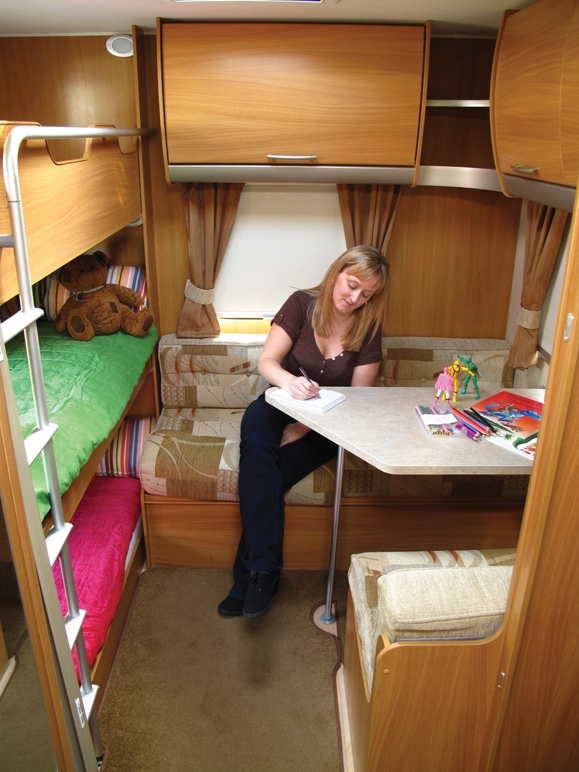 Swift Charisma 565 Practical Caravan, What Size Are Caravan Bunk Beds