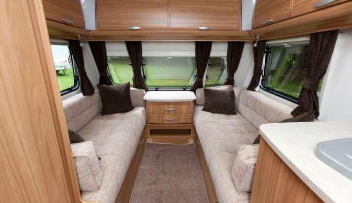 2012 Lunar Lexon 420 caravan lounge – read Practical Caravan's expert reviewers' verdict, full specs and prices