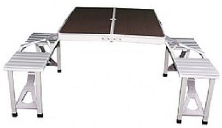 Quest Gloucester fold away picnic table