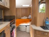 2013 Swift Challenger SE 580 Fixed bed