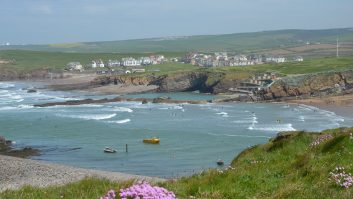 Rent a beach hut, go for a walk, hit the water or just sit back and relax, taking in beautiful views, there are lots of things to do on caravan holidays in Bude