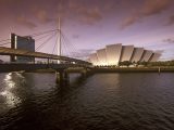 Let Practical Caravan's expert travel guide help you explore Glasgow on your caravan holidays in Scotland, a city of drama and contrast, and just a short drive from the wonders of Loch Lomond