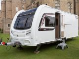 Coachman's VIP 575/4 puts a luxury, island-bad floorplan on a single axle, and does so handsomely – a great option for your caravan holidays