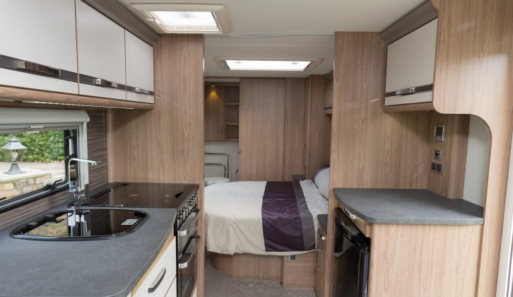 The cool, understated interior of the Coachman VIP 575/4 brings together great fixtures and fittings to create a luxurious and contemporary look