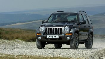 Jeep Grand Cherokees built between 01/01/92 and 27/10/98, and Jeep Cherokees built between 2002 and 2007 have been recalled – read our blog for full details