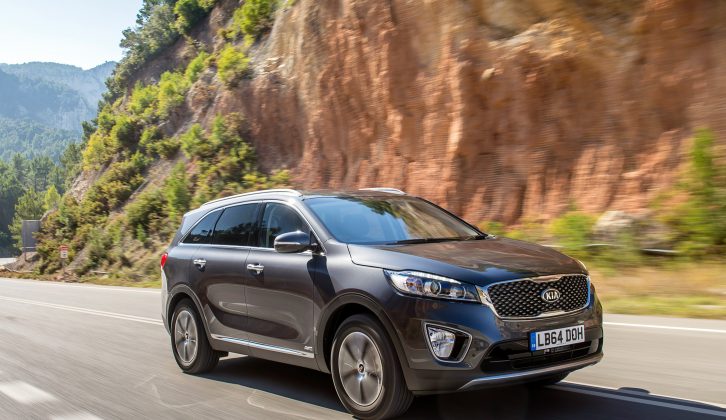 There are four kit levels and two gearboxes available in the new Kia Sorento, and all models are all-wheel drive