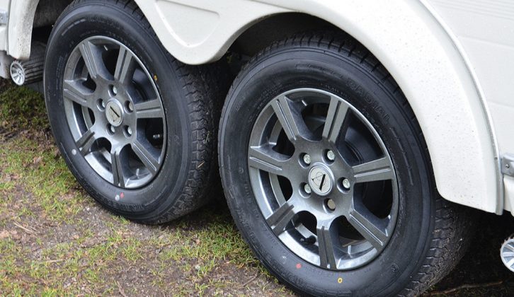 Alloy wheels contribute to the premium look of the Vanmaster V640 TB for 2015