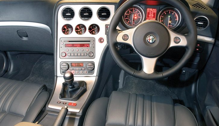 Most of the Alfa Romeo 159's engine sizes came with automatic and manual gearbox options