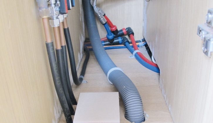The waste pipe in this caravan is sent on a horizontal run that’s just a metre below the sink – an upturn doesn’t help its efficiency either
