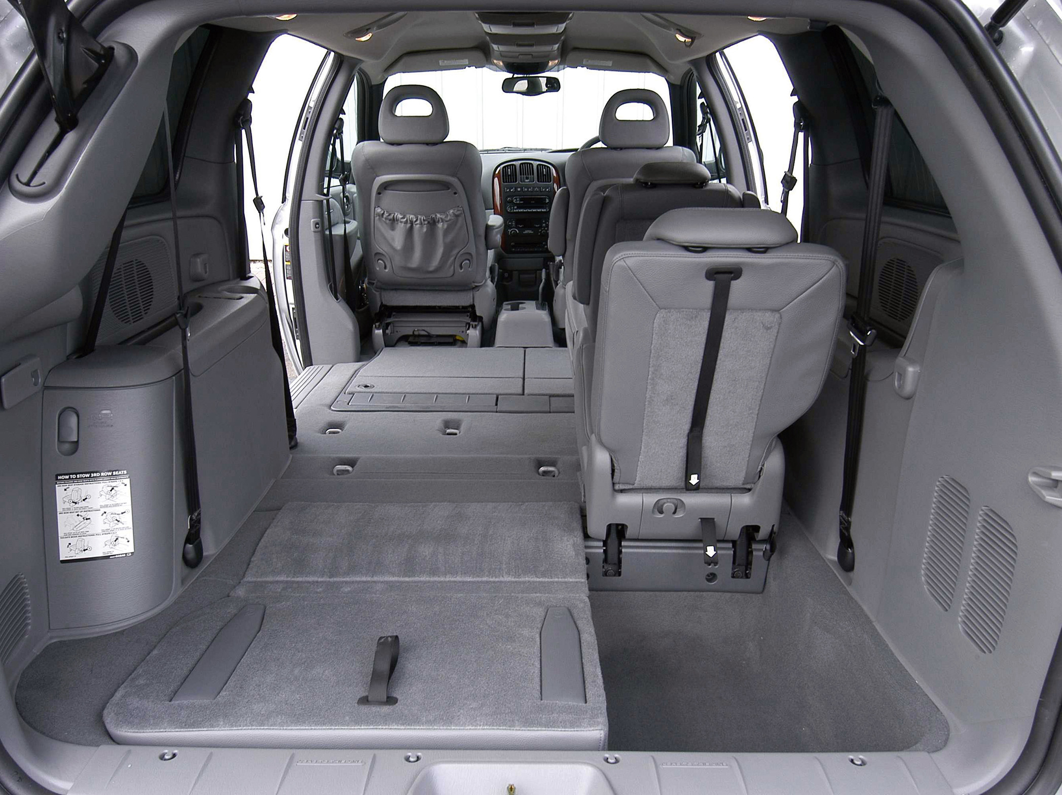 chrysler voyager stow and go seats