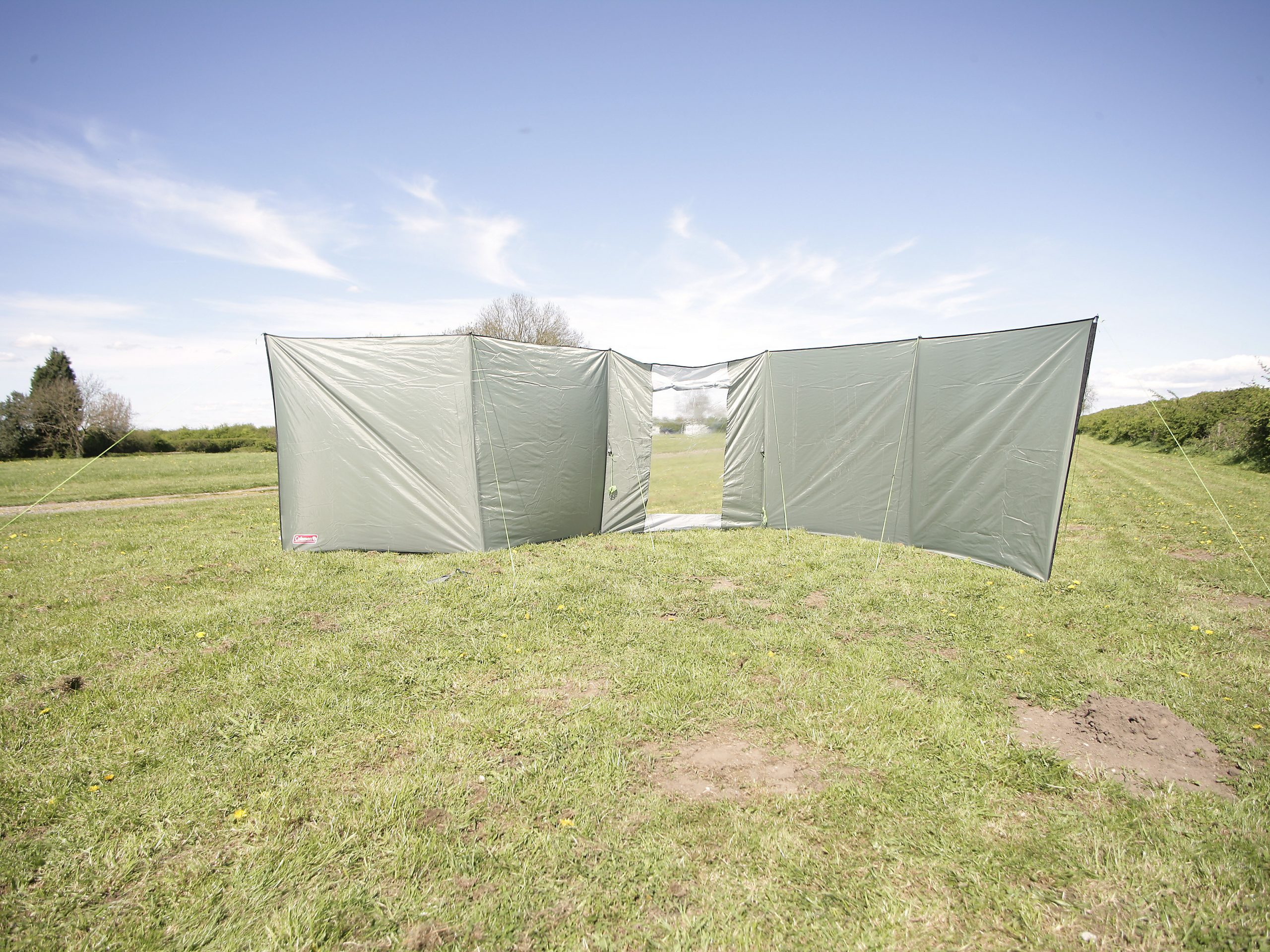 Coleman windbreak on sale