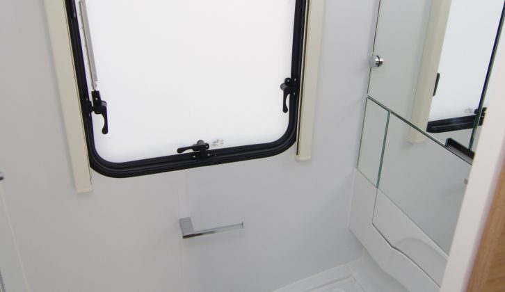 The all-in-one washroom in the Altea 472DS Eden is well-equipped for showers