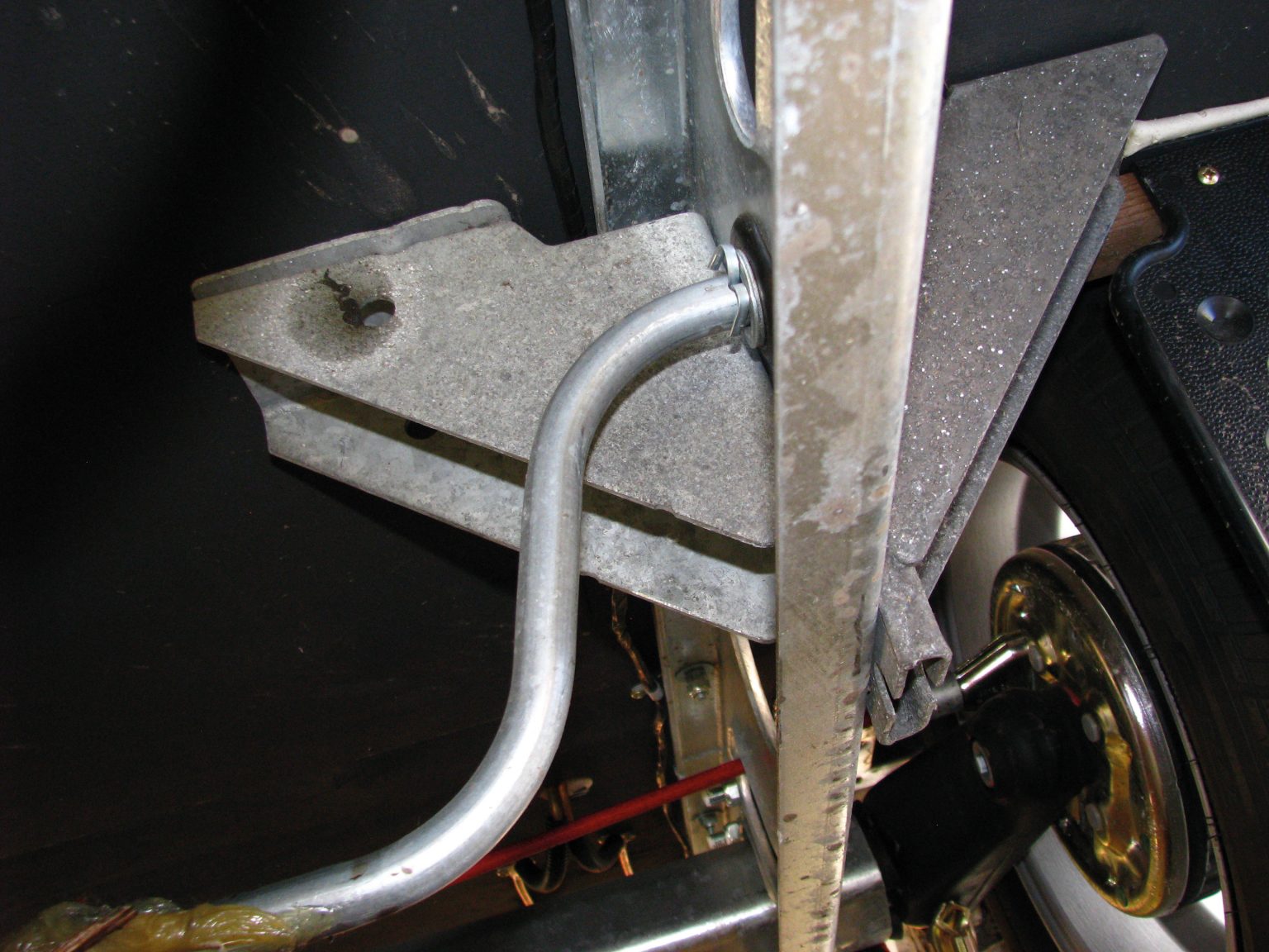 How to fit AlKo sidelift jacking points (1000kg) Practical Caravan