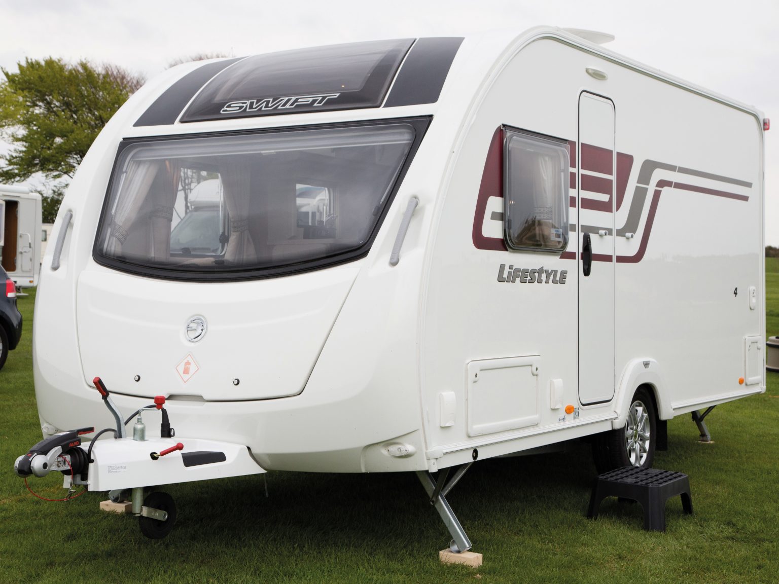 Swift Lifestyle 4 Practical Caravan