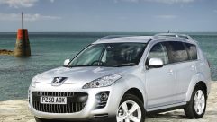 Peugeot’s 4007 is based on the Mitsubishi Outlander, powered with Peugeot’s own diesel engine