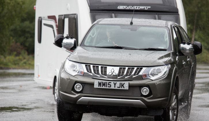 With a 1935kg kerbweight, the Mitsubishi L200 has a useful 85% match figure of 1645kg