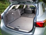 The rear seats fold almost flat to yield a well-shaped load bay and a 1609-litre boot