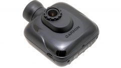 We especially like the Garmin Dashcam 20's large 60mm screen