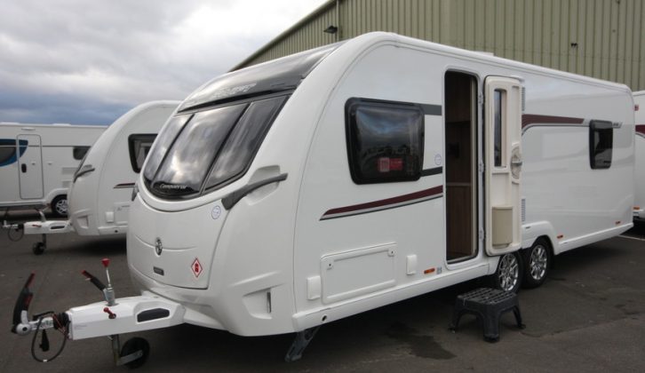 If you want an island bed and luxurious touches, read our 2016 Swift Conqueror 650 review