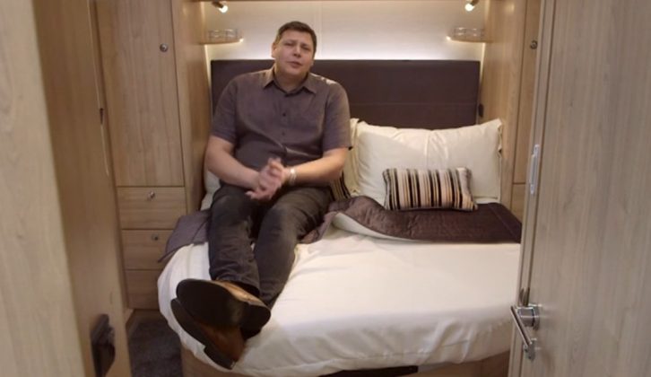There's an impressively large, 6ft 3in-long in-line double bed in the 2016 Elddis Crusader Aurora