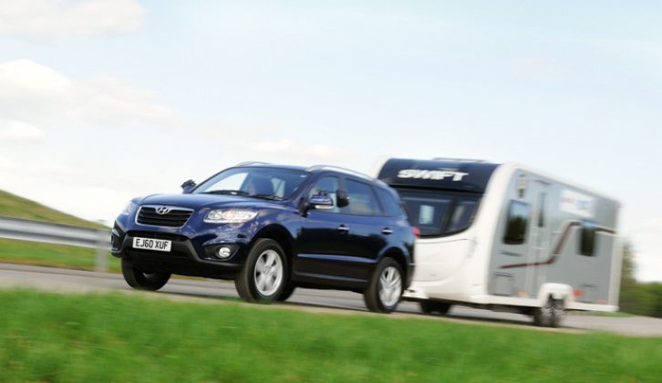 A big, seven-seat 4x4 with a 2.2-litre diesel engine, a 2011 Hyundai Santa Fe could be yours for £7000!