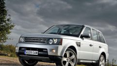 The 2005-2013 Range Rover Sport packs permanent four-wheel drive plus bags of power and torque