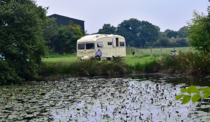 Do you dream of owning a pretty vintage caravan? Read on!