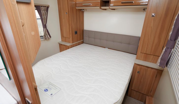 Is the 1.77m-long rear island bed in the Bailey Unicorn Cabrera big enough for you?