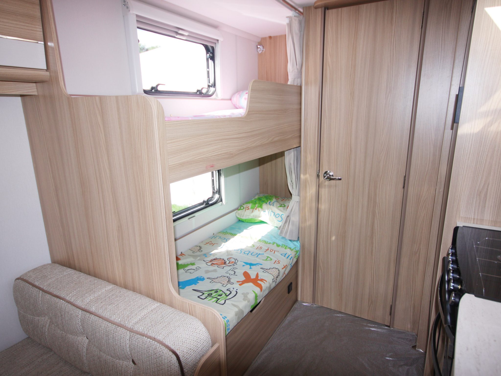 Coachman Vision 630 Practical Caravan