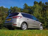 During our test, we achieved 26mpg with the Ford S-Max when towing