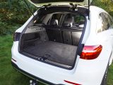 The 550-litre boot capacity includes underfloor storage – a powered tailgate is standard