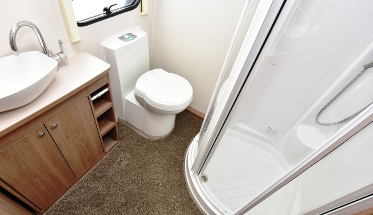 Plenty of floor space means there’s enough room for a circular shower cubicle in the Compass Casita 586's washroom