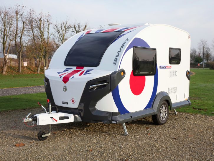 swift basecamp 3 towing weight