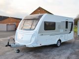 A Continental van with its door on the UK nearside, shows that Knaus is committed to wooing British caravanners – does it work with the StarClass 480?
