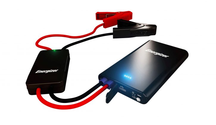 The Energizer 50805 Car Jump Starter can revive your smartphone and your car!
