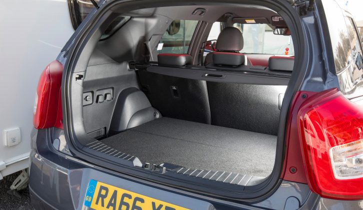 With the seats up, there’s a 720-litre space (when filled to the roof) in the SsangYong Tivoli XLV