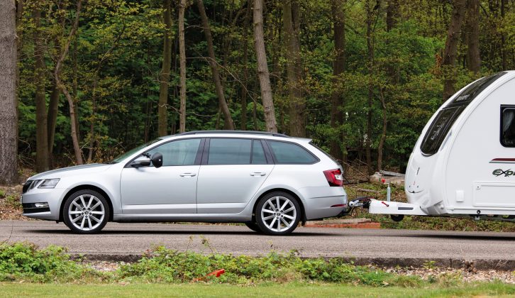 This version of the 467cm-long Octavia Estate has a 1354kg kerbweight, so it's not an especially heavy tow car