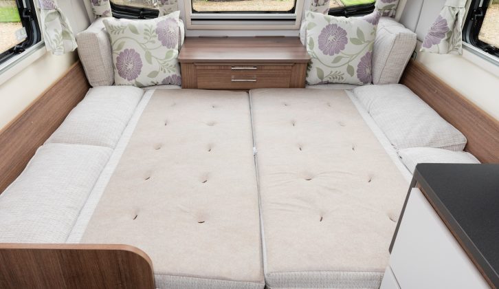 The front make-up double is 1.99m x 1.46m – or you could use the sofas as 1.90m x 0.68m singles, if that's not too narrow for you