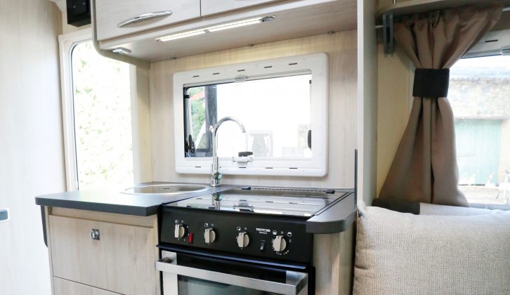 The Caravelair Antarès 406 has a compact kitchen, but has dual-fuel hobs and a combi oven and grill, plus good storage