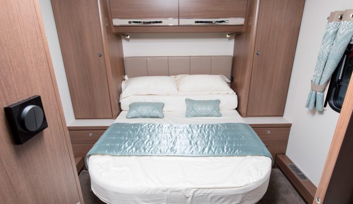 The Barracuda's width means the rear bedroom, with its 1.90m x 1.35m island bed, feels a generous size