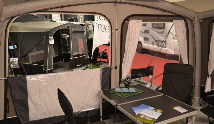 The Ventura Trinus is an air awning that's designed to look like a traditional poled awning
