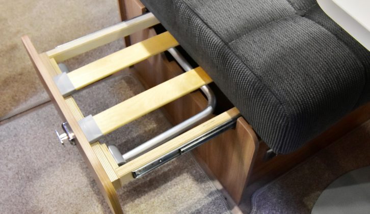 Slats pull out from the dinette seat bases to transform the area into a 1.90 x 1.34m double bed