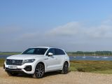 Although, we haven't towed with the new Touareg yet, with such vivid performance in solo driving, towing a heavyweight twin-axle shouldn't be taxing