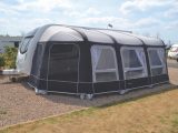 The Bracot MODUL-AiR 330 awning can be extended when you need more space