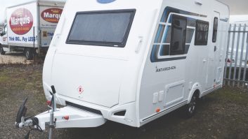 The Caravelair Antarés 406 has a revamped exterior with bolder graphics; it looks smart. Plus, there's an exterior mains socket and barbecue and shower points are fitted as standard