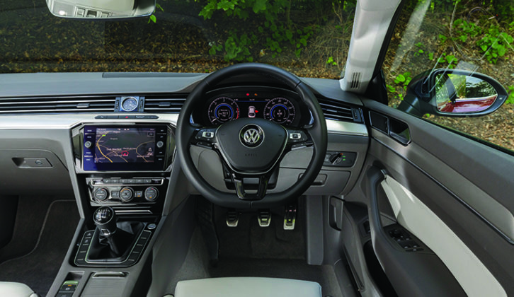 A large touchscreen, sat-nav and digital driver's display all come as standard
