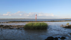 Shornmead Lighthouse on a clear day