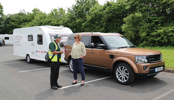 You can learn to manoeuvre your caravan and tow with confidence