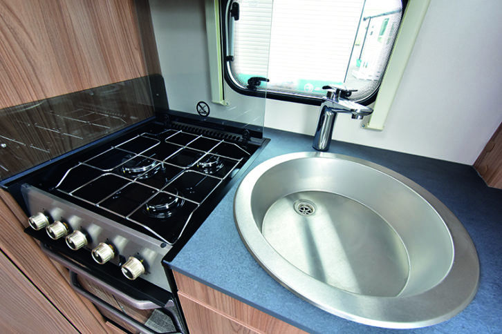 You get a three-burner hob and oven/grill, along with a large sink, but the window might be on the small side for some