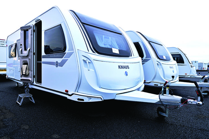 The 590UE has smooth aluminium sides and a GRP roof for storm protection
